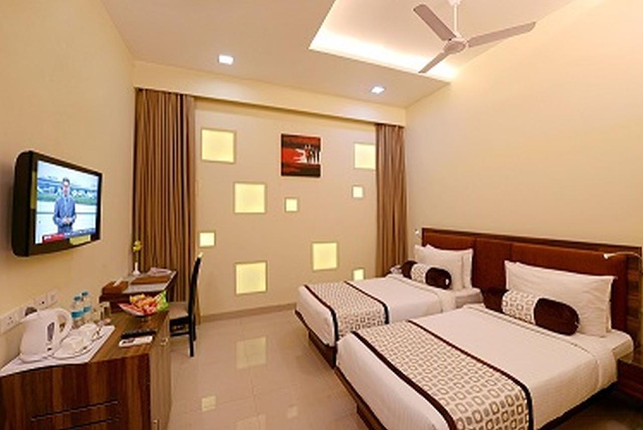Vijaya Tej Clarks Inn Patna  Exterior foto